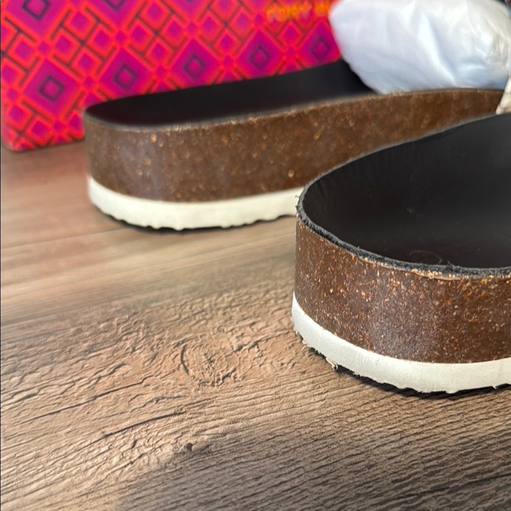 Tory Burch Black and Snake Print Slides - Picture 8 of 10